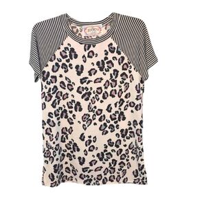 NWOT ADORNit Ladies Top Size M/L